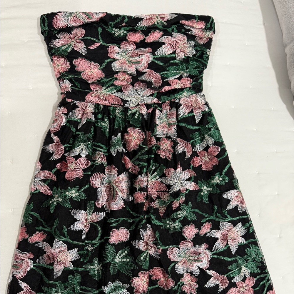 Kensie Black Textured Fabric